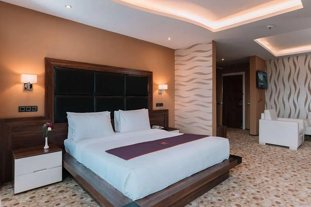 Diamond Hotel Addis Ababa 4*,