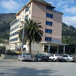 *** Hotel Tomori Albania